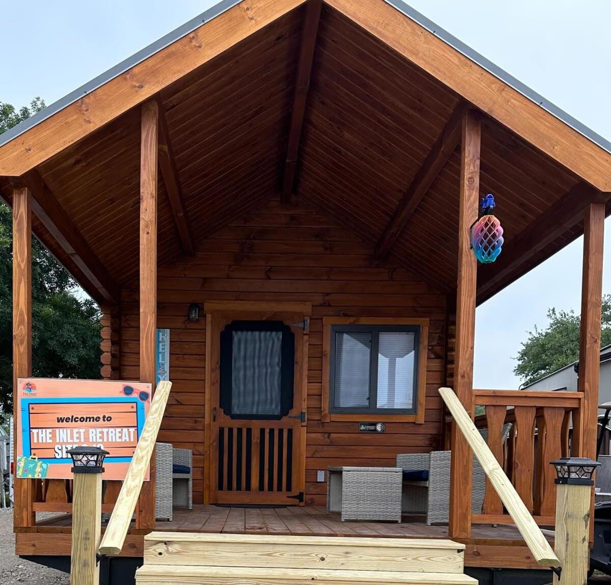 Get-Away Cabin In Surf City W Loft And Parking Exterior photo
